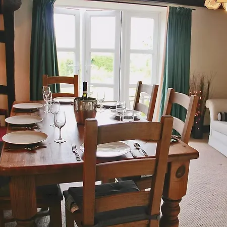 Medds Farmhouse