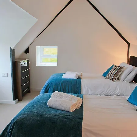 Medds Farmhouse *
